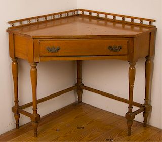 Antique Oak Single-Drawer Corner Table