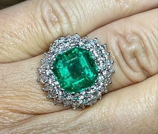 Platinum GIA Certified Colombian Emerald and Diamond Ring