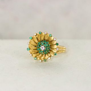 18k French Emerald & Diamond Flower Cluster Ring