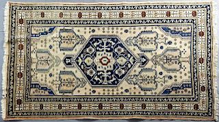 Oriental Carpet, 4' 9 x 6' 9.