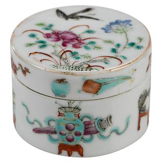 Chinese Famille Rose Porcelain Ceramic Box