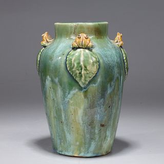 Chinese Green Glazed Porcelain Vase w/ Frogs