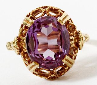 18KT YELLOW GOLD & 2.9CT AMETHYST RING