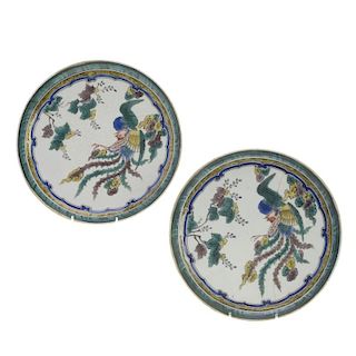 Pair Chinese famille vert porcelain cabinet plates
