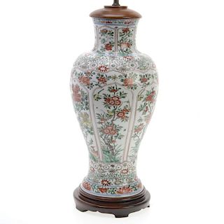 Chinese transitional Ming porcelain vase