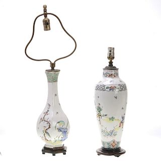 (2) Japanese Kakiemon style porcelain vases
