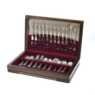 Lunt Eloquence sterling flatware service