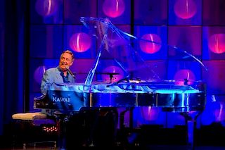 NEIL SEDAKA OWNED AND STAGE PLAYED PIANO