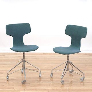 Pair Arne Jacobsen "Model 3212" desk chairs