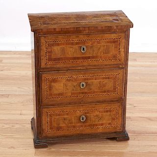Regency burlwood diminutive chest of drawer