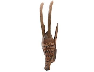 AFRICAN TRIBAL CARVED AND PAINTED WOOD MASK