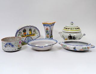 GROUP OF SIX QUIMPER & QUIMPER STYLE FAIENCE ARTICLES