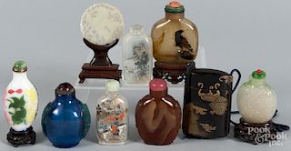 Seven assorted Chinese snuff bottles, to include jade, glass, and agate examples