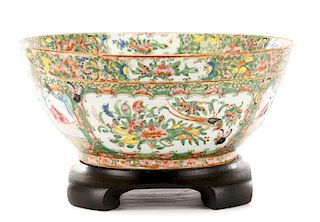 Chinese Rose Medallion Centerpiece Bowl, 19th C.