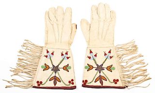 Plains Beaded Gauntlet Gloves 1890-1920's