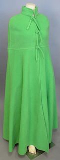 Christian Dior Paris Automne-Hiver 1971 #I55708, green wool cloak, full length.