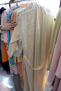 Thirteen silk Oriental kimonos / robes.