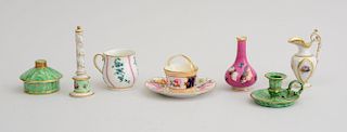 GROUP OF EIGHT ENGLISH SMALL PORCELAIN ARTICLES