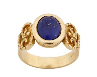 18k Gold and Lapis Lazuli Cabochon Ring