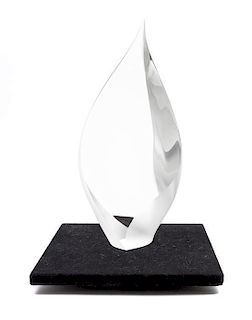 An American Studio Glass Sculpture, Christopher Ries (b. 1952) Height 12 1/2 inches.
