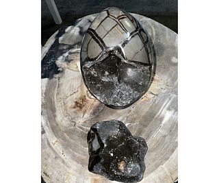 SEPTARIAN DRAGON EGG PUZZLE GEODE