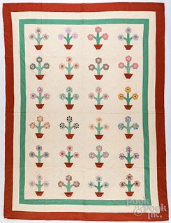 Appliqué potted flower quilt, early to mid 20th c.