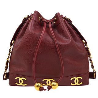 CHANEL Triple CC Medium Drawstring Shoulder Bag Red Caviar 3599626