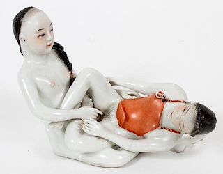 CHINESE EROTIC PORCELAIN FIGURE GROUP