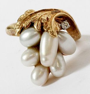 14KT YELLOW GOLD PEARL AND DIAMOND RING