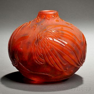 Daum Art Deco Cameo Vase
