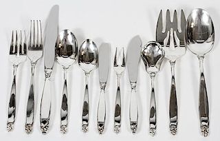 LUNT 'COUNTERPOINT' STERLING FLATWARE SET