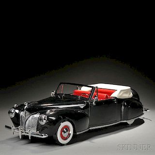 1941 Lincoln Convertible Model 1574