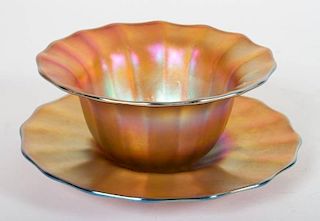 Quezal iridescent glass bowl and underplate