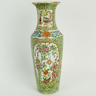 Antique Chinese Famille Verte Porcelain Vase.
