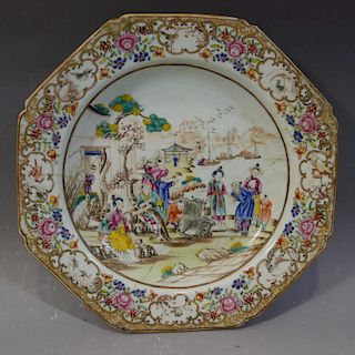 RARE ANTIQUE CHINESE FAMILLE ROSE PORCELAIN DISH - 18TH CENTURY