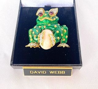 MAGNIFICENT DAVID WEBB 18K GOLD DIAMOND RUBY CORAL ENAMELED FROG NECKLACE BROOC