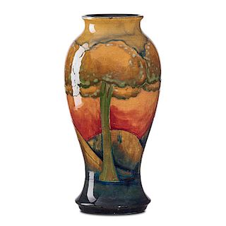 MOORCROFT Eventide vase