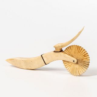 Carved Whale's Tooth Jagging Wheel