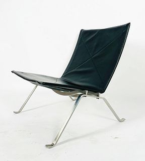 Black Leather PK 22  Lounge Chair by Fritz Hansen