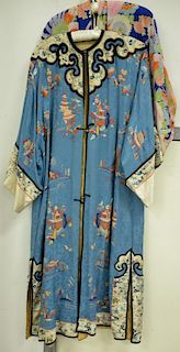 Twelve 20th century silk and linen Kimonos and robes.
