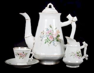 KPM porcelain 25-piece partial tea service