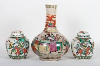 3 Chinese Export Famille Verte porcelain articles