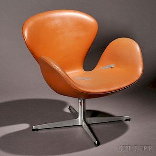 Arne Jacobsen (1902-1971) Swan Chair