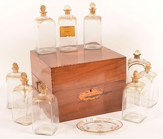 American Federal Mahogany Inlaid Bottle Box.