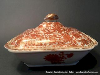 ANTIQUE Chinese Orange Sacred Birds Covered Bowl, Ca 1810