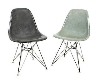 Two Eames For Herman Miller Fiberglass Shell Side Chairs Height 31 x width 17 33/4 x depth 20 inches