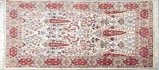 Kashan Carpet, 4' x 6'.