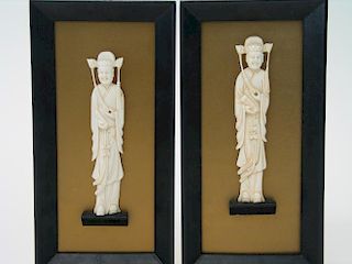 Pair of Chinese Wall Panel with Carved Figurines