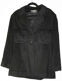 Chanel Boutique lady's jacket, wool w/ silk blend lining, size 44