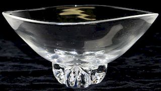 Steuben signed crystal art glass "Floret" footed centerpiece bowl by Donald Pollard 4.5" x 10"